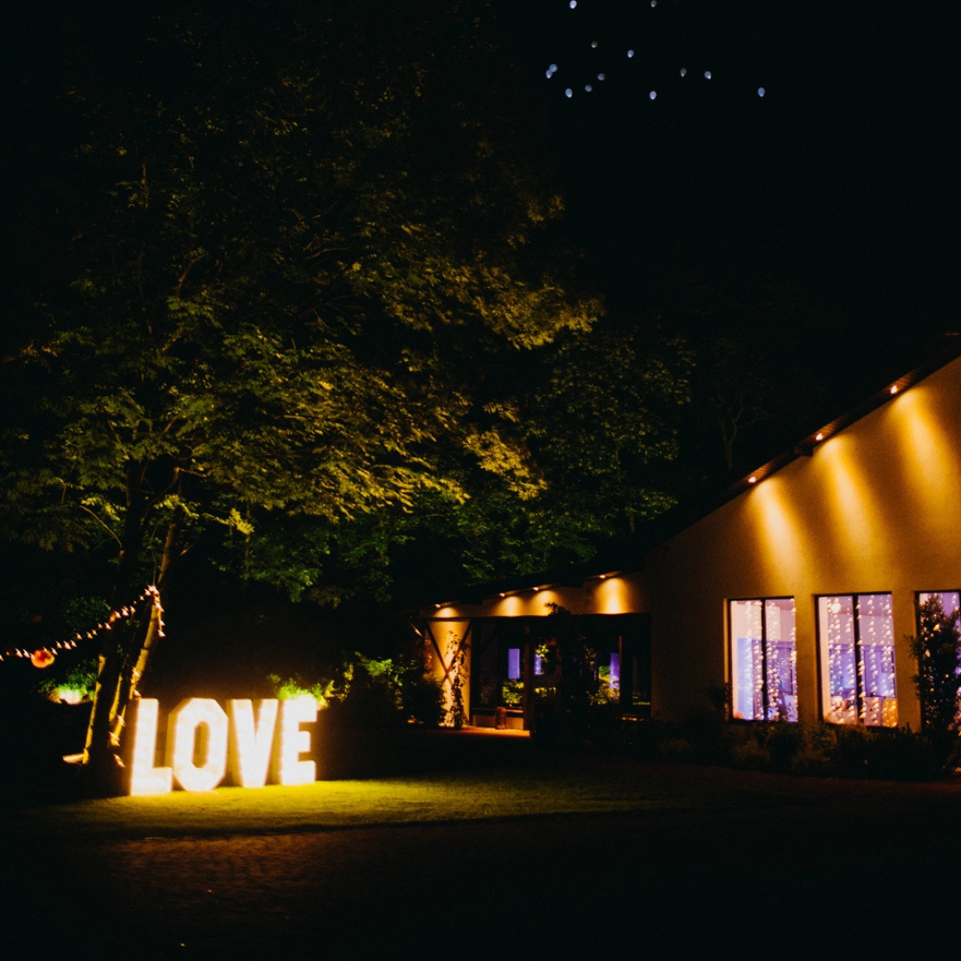 Lettere e numeri LED