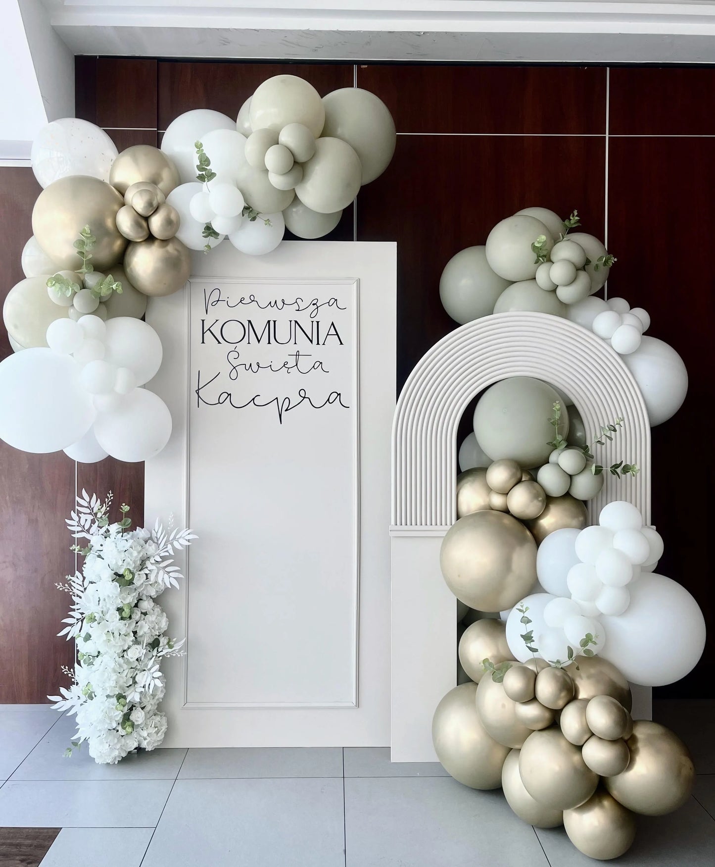  Rýhovaná dekorační stěna S10